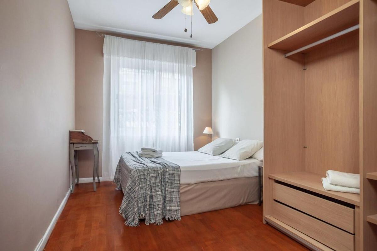 Next To Sagrada Familia 4-Bedroom Apartment برشلونة المظهر الخارجي الصورة