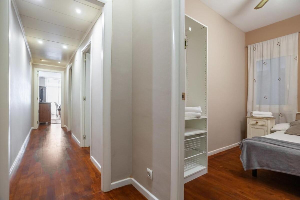 Next To Sagrada Familia 4-Bedroom Apartment برشلونة المظهر الخارجي الصورة
