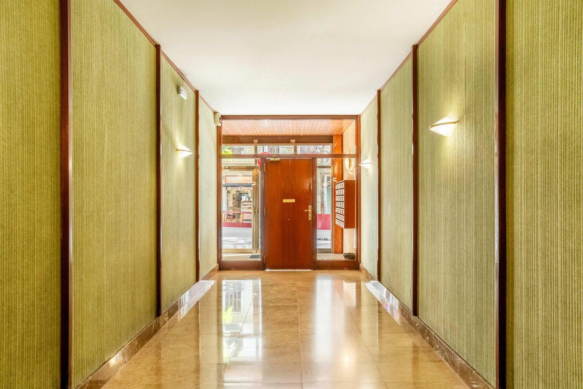 Next To Sagrada Familia 4-Bedroom Apartment برشلونة المظهر الخارجي الصورة